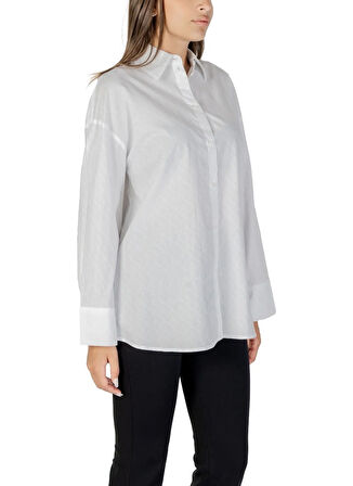 Armani Exchange Standart Gömlek Yaka Düz Beyaz Kadın Gömlek XW001424