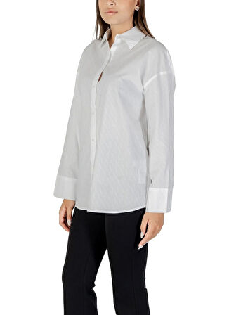 Armani Exchange Standart Gömlek Yaka Düz Beyaz Kadın Gömlek XW001424