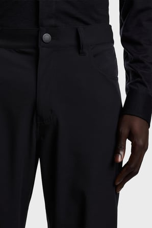 Emporio Armani Regular Fit Normal Bel Düz Paça Kot Pantolon Erkek KOT PANTOLON EM001010 AF18502 UB118 LACİVERT