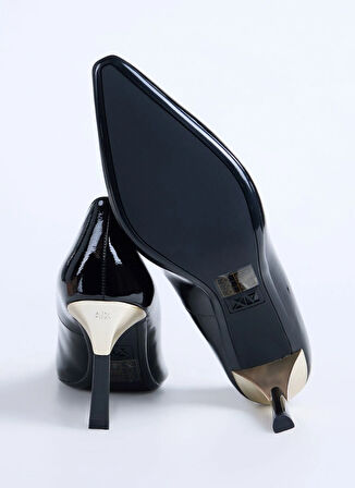 Armani Exchange Siyah Kadın Topuklu Ayakkabı XW002120AF17478
