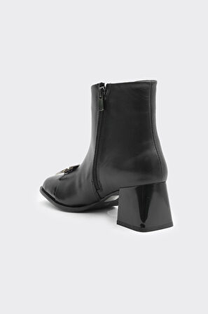 Topuklu Hakiki Deri Tokalı Fermuarlı Kadın Bot 