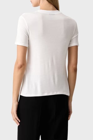 Armani Exchange Metalik Logolu Jarse Kumaş Bisiklet Yaka T Shirt Kadın T SHİRT XW002773 AF26303 U0002 BEYAZ
