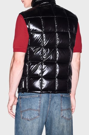 Armani Exchange Kapitoneli Regular Fit Dik Yaka Yelek Erkek YELEK XM003475 AF23755 UC001 SİYAH
