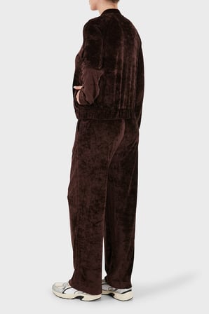 Emporio Armani Logolu Regular Fit Düz Paça Kadife Dokulu Eşofman Takımı Kadın EŞOFMAN TAKIMI EW004750 AF26228 U6279 KAHVE