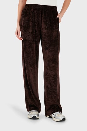 Emporio Armani Logolu Regular Fit Düz Paça Kadife Dokulu Eşofman Takımı Kadın EŞOFMAN TAKIMI EW004750 AF26228 U6279 KAHVE