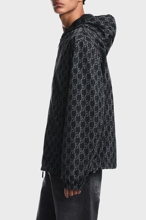 Emporio Armani Tamamı Logolu Suya Dayanıklı Kapüşonlu Ceket Erkek CEKET EM006751 AF12021 FB517 LACİVERT