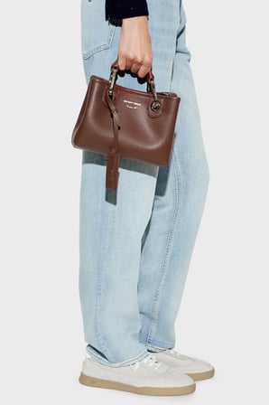Emporio Armani Logolu Çıkarılabilir Askılı Çanta Kadın ÇANTA EW000382 AF12036 M6453 BORDO