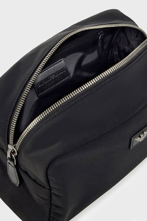 Emporio Armani Logolu Tek Saplı Çanta Erkek ÇANTA EM007035 AF28742 UC001 SİYAH