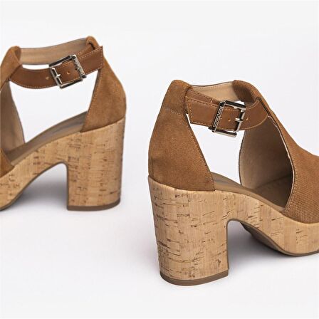 Kadın Sneaker E115820D NeroGiardini VELOUR TABACCO