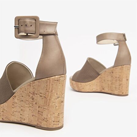 Kadın Sneaker E218770D NeroGiardini VELOUR CASTORO