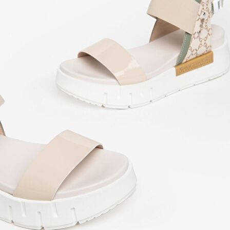 Nero Giardini  Kadın Sandalet E307841D NeroGiardini VERNICE 1039 NAPPA PANDORA SALVIA T.GIOVE BEIGE VELVET 711-Latte