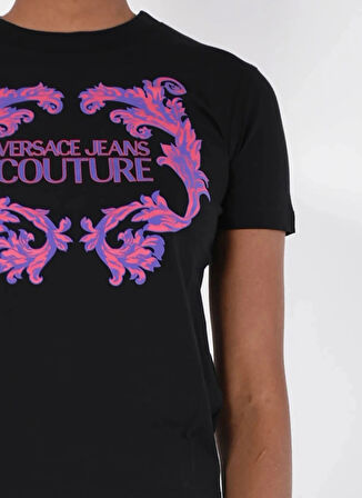 Versace Jeans Couture Yuvarlak Yaka Baskılı Siyah Kadın T-Shirt 76HAHG02