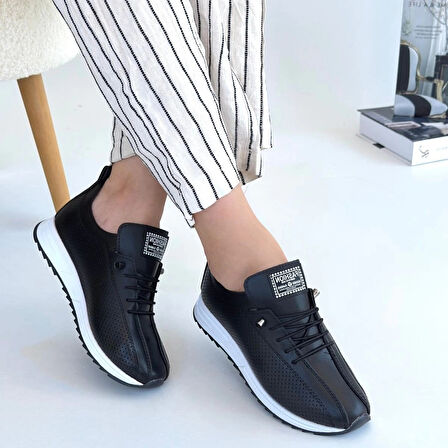 Fiert Siyah Cilt Bağcıklı Spor Ayakkabı