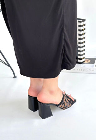 Erja Siyah Desenli Triko Topuklu Terlik