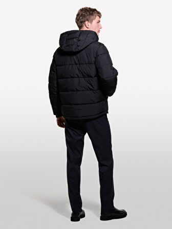 Çıkarılabilir Kapüşonlu Cepli Gizli Fermuarlı Şişme Mont Erkek Siyah Mont - 324A2WYCSN03M