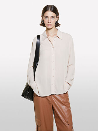 Kdn_%100 Viskoz Önü Kısa Yanları Yırtmaçlı Uzun Kollu Gömlek Kadın Pudra Gömlek - 324A5ZMZLQ07I