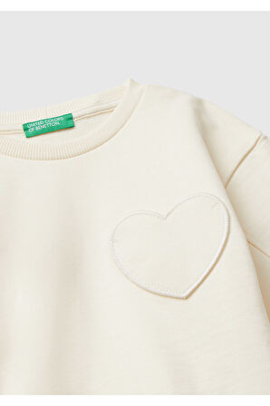 Benetton Kız Bebek Ekru Kalpli Sweatshırt
