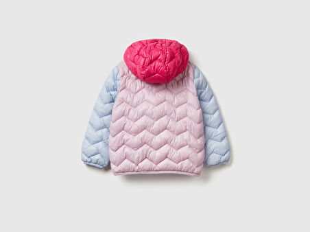 Kız Bebek Lila-Pembe Mix Simli Logo İşlemeli Kapüşonlu Mevsimlik İnce Mont