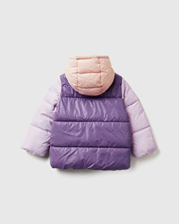 Kız Bebek Mor Logo İşlemeli Kapüşonlu Mont