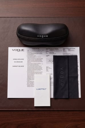 VOGUE VO 5669-S COL 271813 54-20-140 KADIN GÜNEŞ GÖZLÜĞÜ