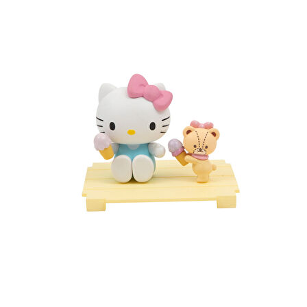 Hello Kitty ve Oyun Arkadaşı Sürpriz HKT38100