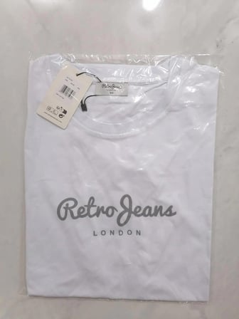 Retroworld Tshirt