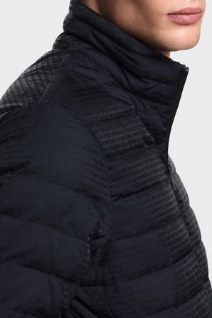 Emporio Armani Tamamı Logolu Dik Yaka Su İtici Mont Erkek MONT EM004953 AF15384 UB118 LACİVERT