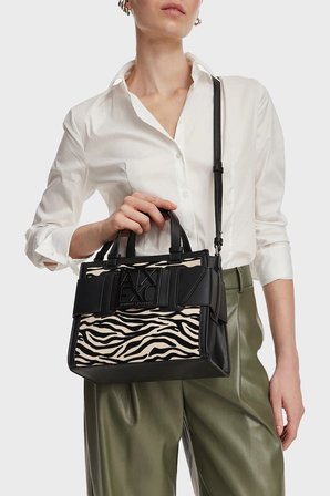 Armani Exchange Zebra Desenli Çıkarılabilir Askılı Çanta Kadın ÇANTA XW000392 AF26445 MC149 SİYAH