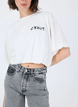 Beyaz Kadın Yuvarlak Yaka Standart Kalıp T-Shirt 104257