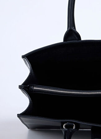 Armani Exchange Siyah Kadın El Çantası XW000305AF12039UC001