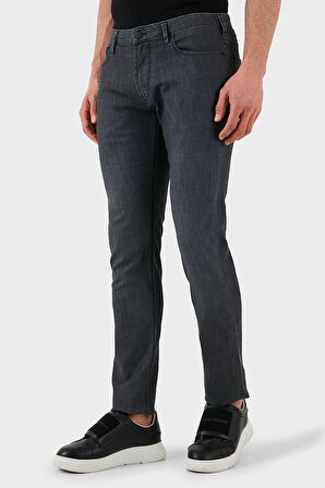 Emporio Armani Erkek Kot Pantolon EM000121 AF14118 M8001