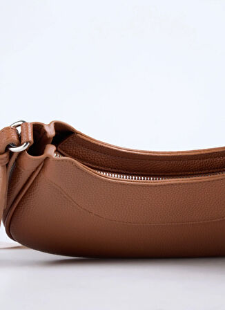 Armani Exchange Açık Kahve Kadın Omuz Çantası 942883CC783