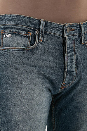 Emporio Armani Erkek Kot Pantolon EM000668 AF14297 MB002