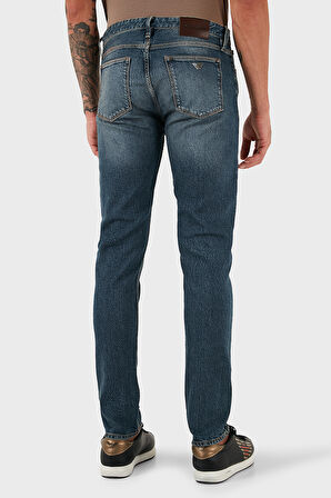 Emporio Armani Erkek Kot Pantolon EM000668 AF14297 MB002
