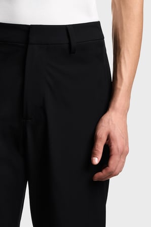 Emporio Armani Regular Fit Düz Paça Pantolon Erkek PANTOLON EM003660 AF18502 UC001 SİYAH