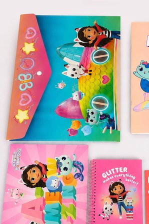 x Dekomus Lisanslı Gabby’s Dollhouse Hobi Kırtasiye Seti Boyama Kitabı,Resim Defteri,Bloknot,Sticker 