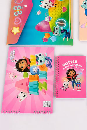 x Dekomus Lisanslı Gabby’s Dollhouse Hobi Kırtasiye Seti Boyama Kitabı,Resim Defteri,Bloknot,Sticker 