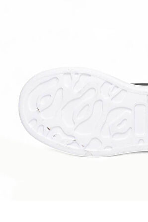 Celira Jgp Siyah Beyaz Bağcıklı Kadın Spor Ayakkabı