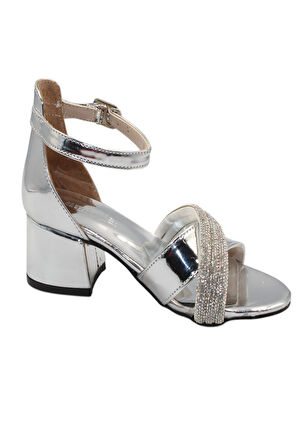 Celira Gümüş Rugan Kız Çocuk Topuklu Sandalet Ayakkabı