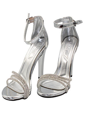 Celira Gümüş Kadın 10 Cm Bilek Kemerli Topuklu Ayakkabı