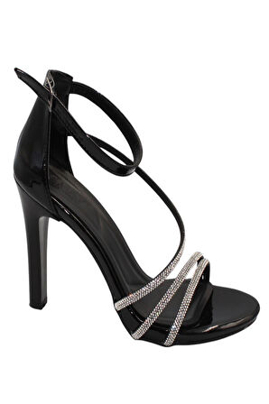 Celira Siyah Kadın 10 Cm Bilek Kemerli Topuklu Ayakkabı
