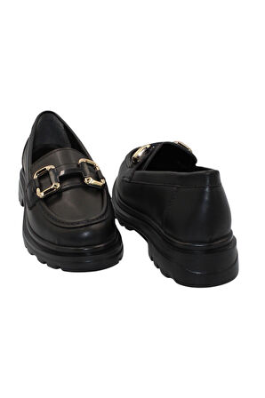 Celira Kadın Siyah Cilt Toka Detaylı Günlük Ayakkabı