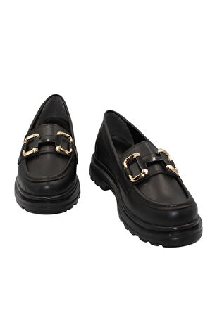 Celira Kadın Siyah Cilt Toka Detaylı Günlük Ayakkabı