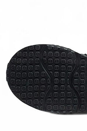 Celira Flt Siyah Termal Astar Kaymaz Kalın Taban Kadın Bot