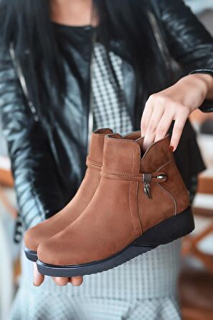 Büyük Numara Rahat Günlük Kadın Bot