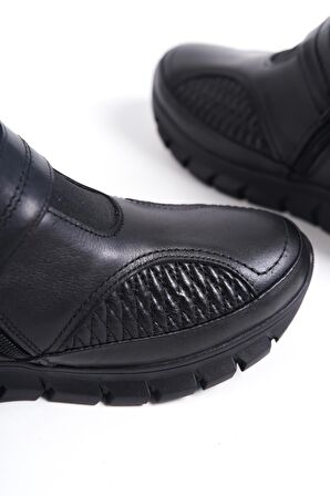 BÜYÜK NUMARA Kadın DERİ CIRTLI BOT KEMİK ÇIKINTISI / BUNYON İÇİN ÖZEL BÖLÜMLÜ