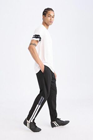 DeFactoFit Sporcu Jogger Eşofman Altı Slim Fit Dar Kesim Standart Paça Skuba Dalgıç Kumaş D0670AX24AUBK81