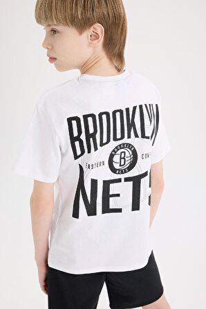 DeFacto Erkek Çocuk NBA Brooklyn Nets Bisiklet Yaka Sırt Baskılı Kısa Kollu Tişört D9550A825SMWT34