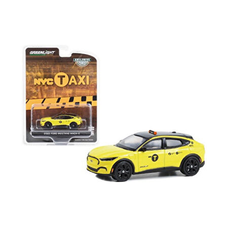 GreenLight 1/64 Ölçek Koleksiyonluk Model Araç 30430 NYC Taxi / 2022 Ford Mustang Mach-E