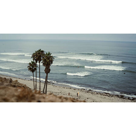 Polarpro LightLeak 28mm f/11 Lens (Canon RF)